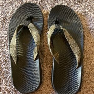 Chaco flip flops